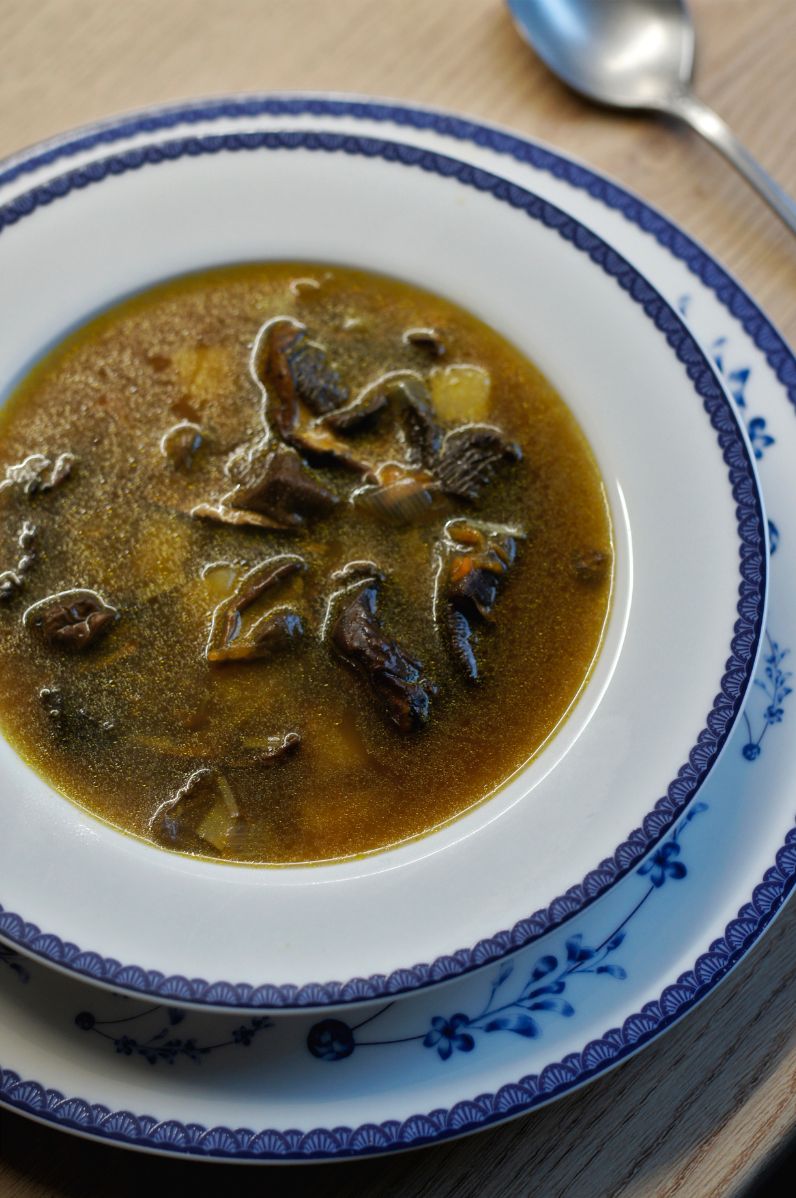 Zupa grzybowa, moja niezawodna królowa świątecznego stołu