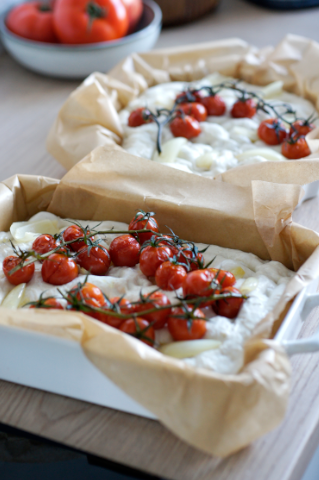 Focaccia z pieczonymi pomidorkami